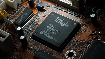 Американският производител на процесори Intel Corp обяви специални чипове за