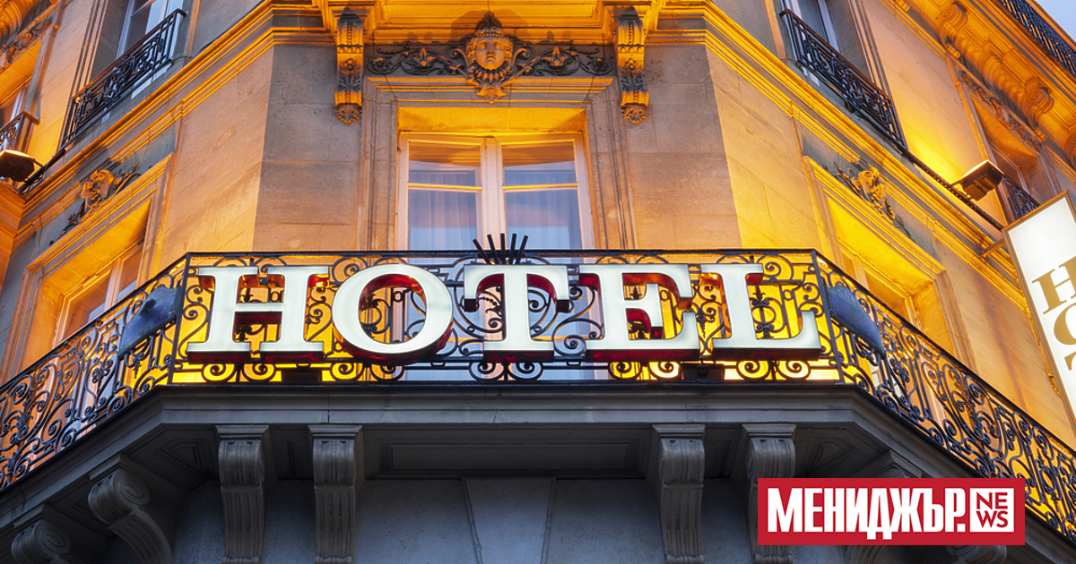 Хотелите в Париж утрояват своите цени за настаняване, като тарифите