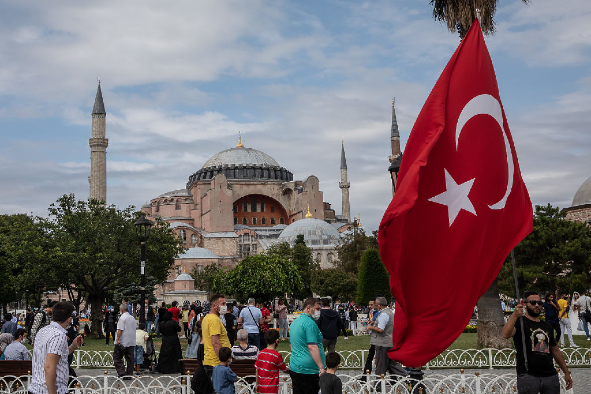 Турция се готви за местни избори в края на март