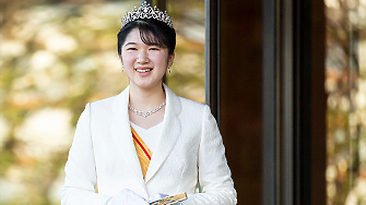 Дъщерята на японския император Нарухито принцеса Айко от 1 април
