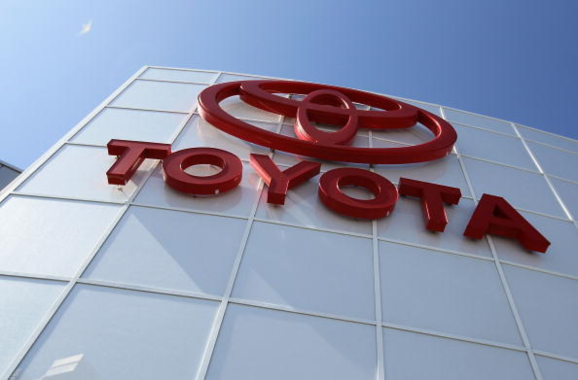 Toyota надмина рекорда по капитилазиция сред японските компании 