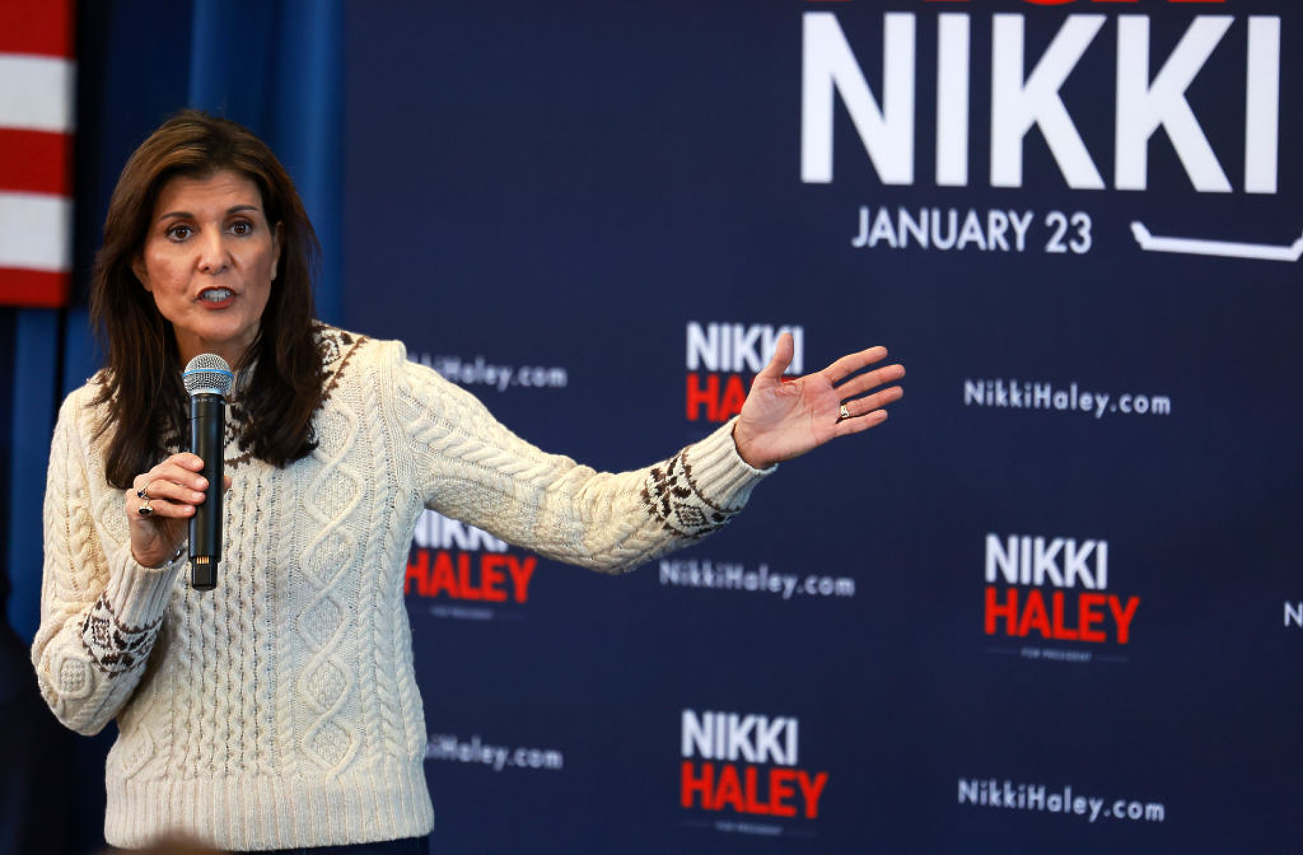 Ники Хейли гони изненада в ожесточена битка с Тръмп в Ню Хампшър