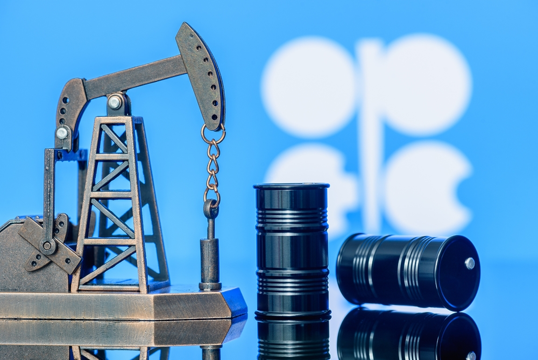 ОПЕК: Търсенето на петрол ще нарасне с 2,2 млн. барела на ден