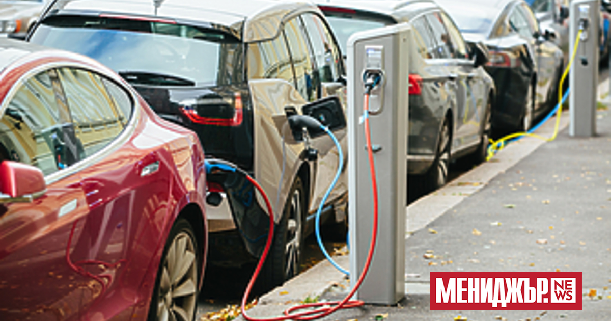 През 2022 г. броят на електрическите леки автомобили в страните