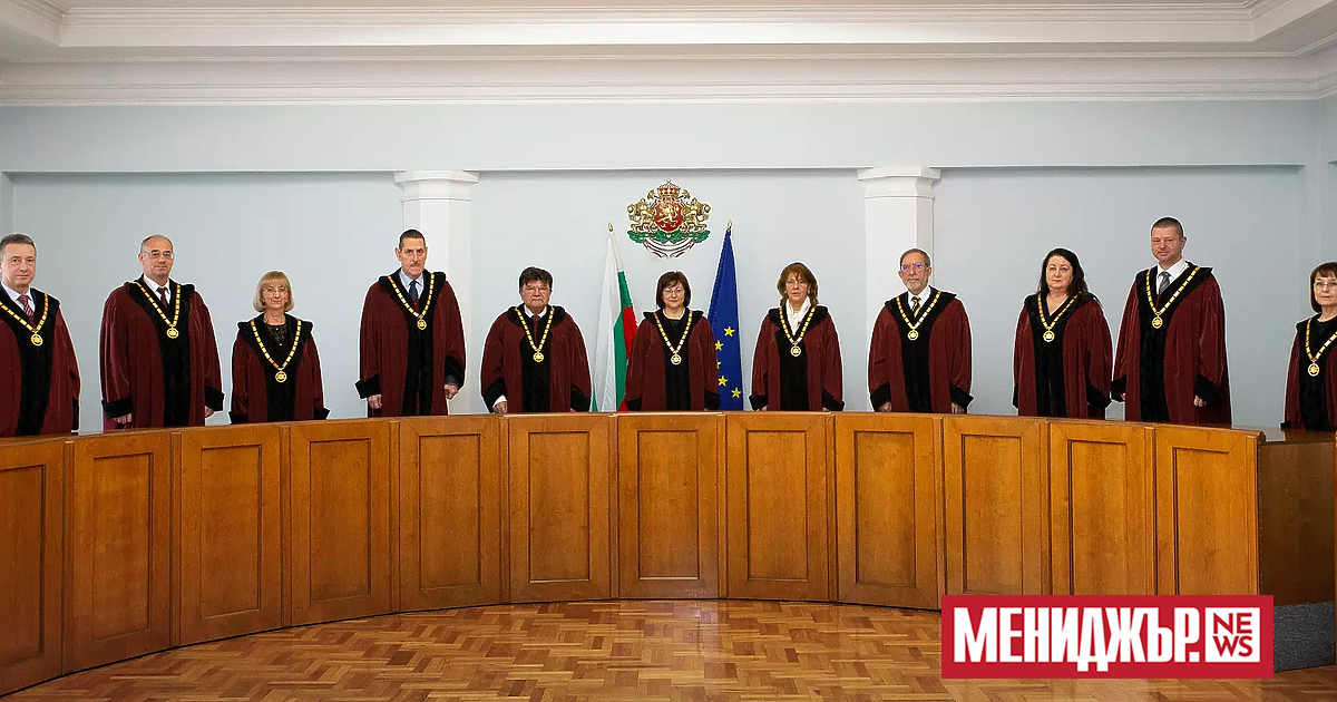 Конституционният съд отхвърли искането на депутатите от Възраждане и Има