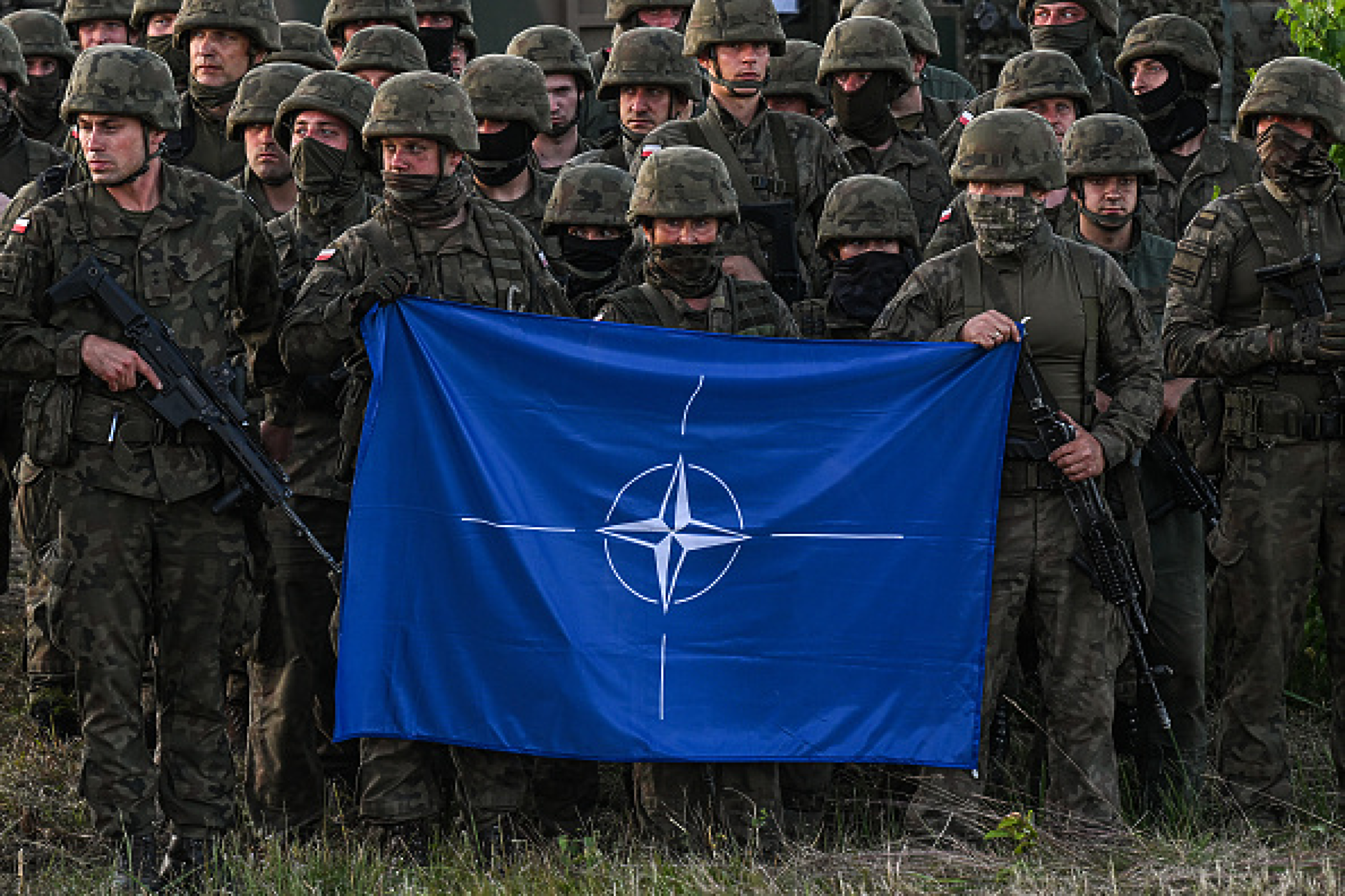 НАТО започва най-големите военни учения с 90 000 души от Студената война насам