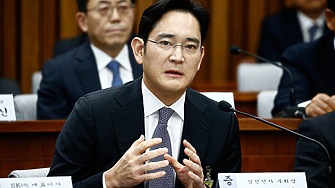 Съдът в Сеул сне обвиненията за измама с ценни книжа срещу шефа на Samsung