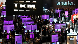 Компанията  IBM под заплаха от уволнение нареди на служителите си
