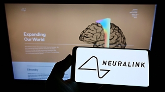 Компанията за мозъчни импланти на Илън Мъск Neuralink за първи