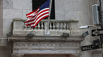 Прогнозираното съживяване на обратното изкупуване на акции ще подкрепи американските борси през 2024 г.