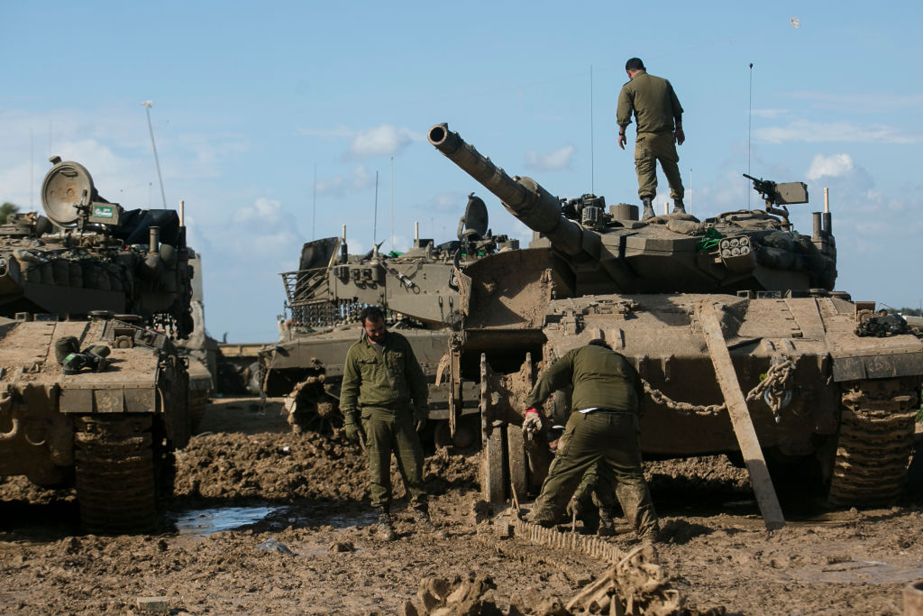 Генералният секретар на ООН предупреди, че нападение на израелските сили в Рафах ще влоши хуманитарния кошмар