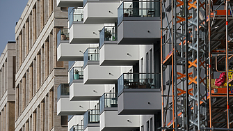 Германия очаква недостиг на 830 хил. жилища до 2027 г., заради сегашни фалити в строителството