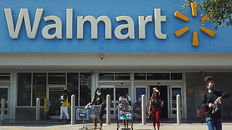 Walmart преговаря за закупуването на Vizio за над 2 млрд. долара