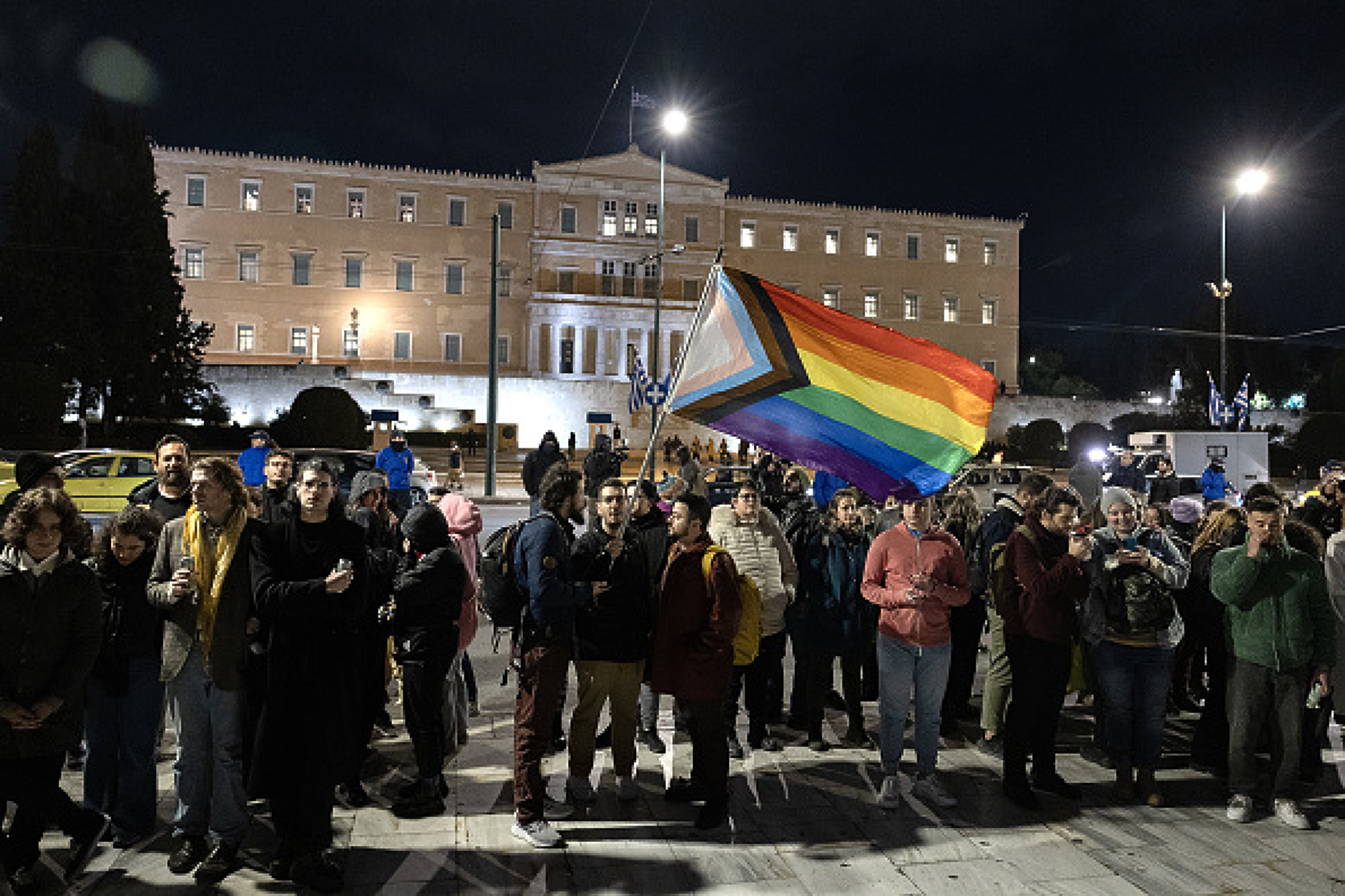 Гърция узакони еднополовите бракове