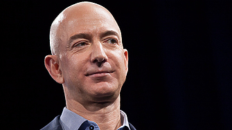 Основателят на Amazon Джеф Безос пласира през седмицата 12 млн акции