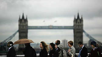 Британски фирми ударно наемат работници от чужбина след като броят