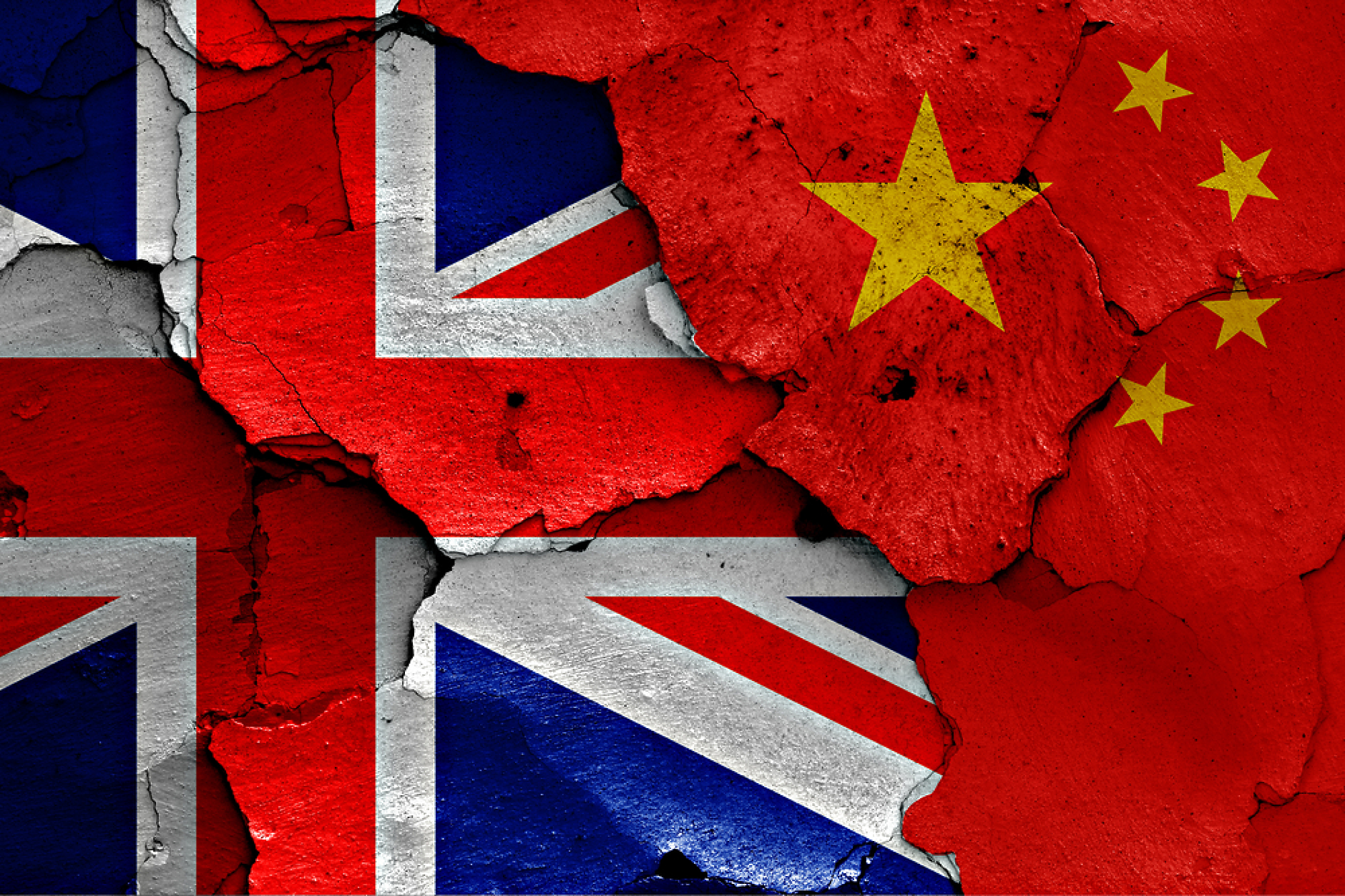 Пекин предупреди Лондон за ответни мерки заради санкциите срещу китайски компании