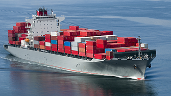Нарушеното корабоплаване в Червено море ще ограничи дългосрочно доставките, прогнозира QatarEnergy