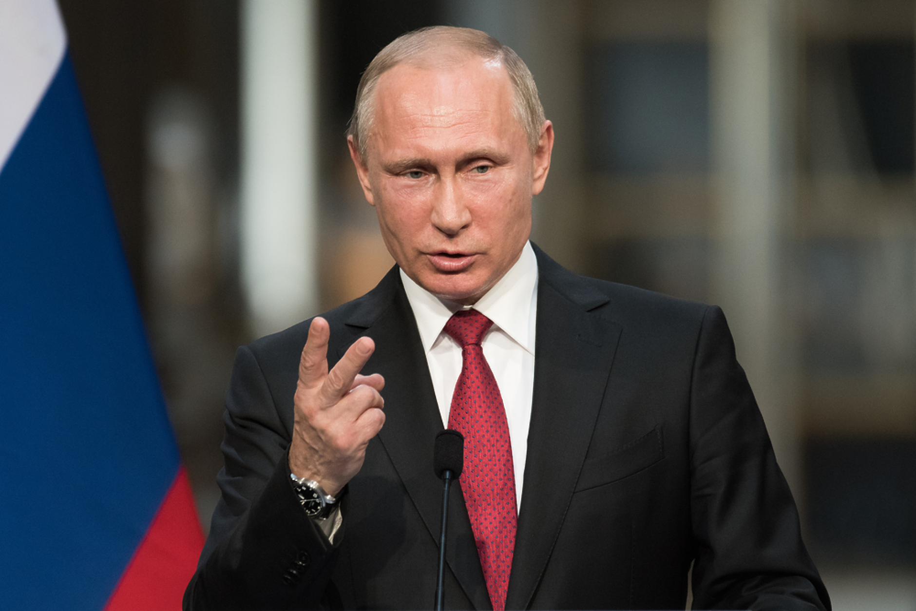 Путин подписа закон за конфискация на имущество за фалшиви новини за армията