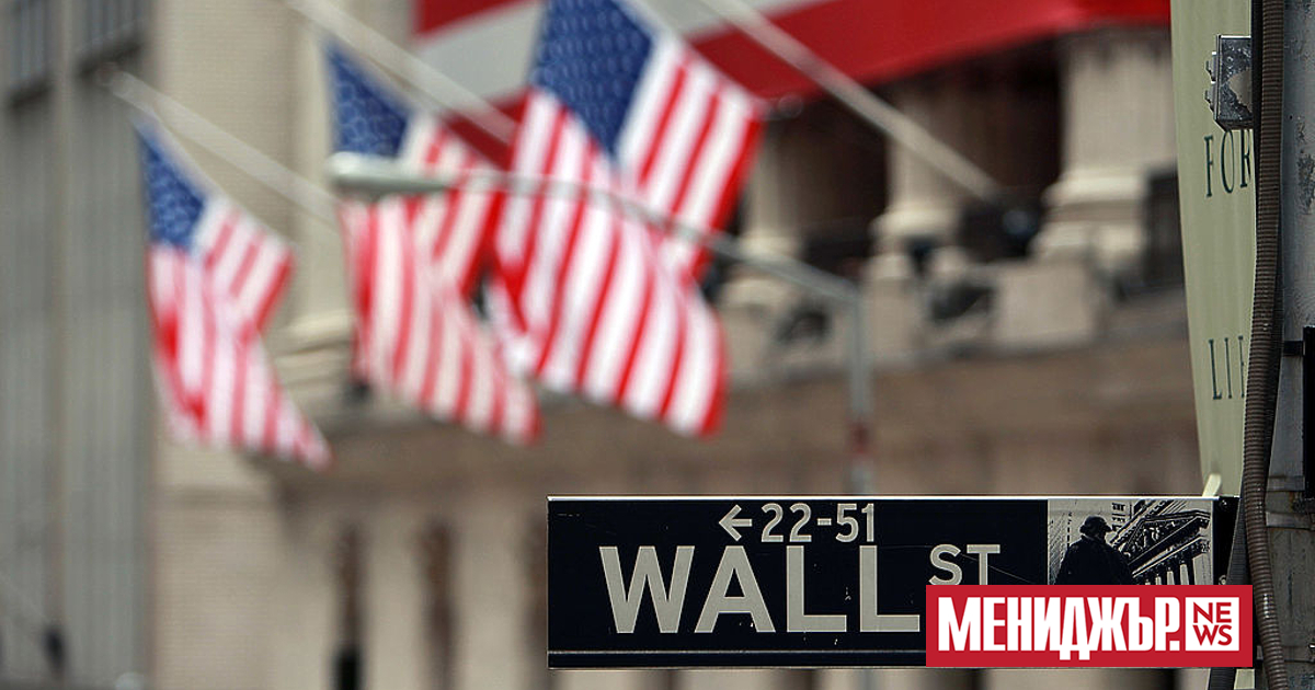 Рецесията все още е напът, въпреки оптимзима на Уолстрийт, като акциите