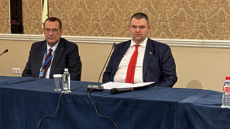 Председателите на ДПС Делян Пеевски и Джевдет Чакъров оглавиха оперативното