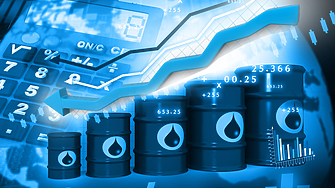 Петролът на ОПЕК поевтиня с близо 2 долара