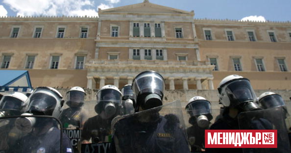 Рано тази сутрин, гръцкият парламент одобри с крехко мнозинство законопроект, който ще