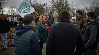 Ръководителят на най големия френски земеделски профсъюз FNSEA заяви в неделя