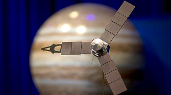 НАСА получи нова информация от сондата Юнона която предполага че