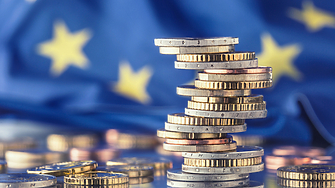 Икономиката на еврозоната и на Европейския съюз EС  е стагнирала през четвъртото тримесечие