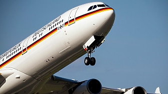 Германският правителствен самолет Airbus A340 300 заради повредата на който министърът