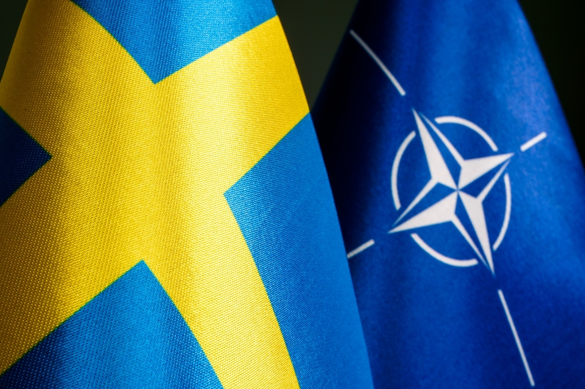 Швеция официално е член на НАТО