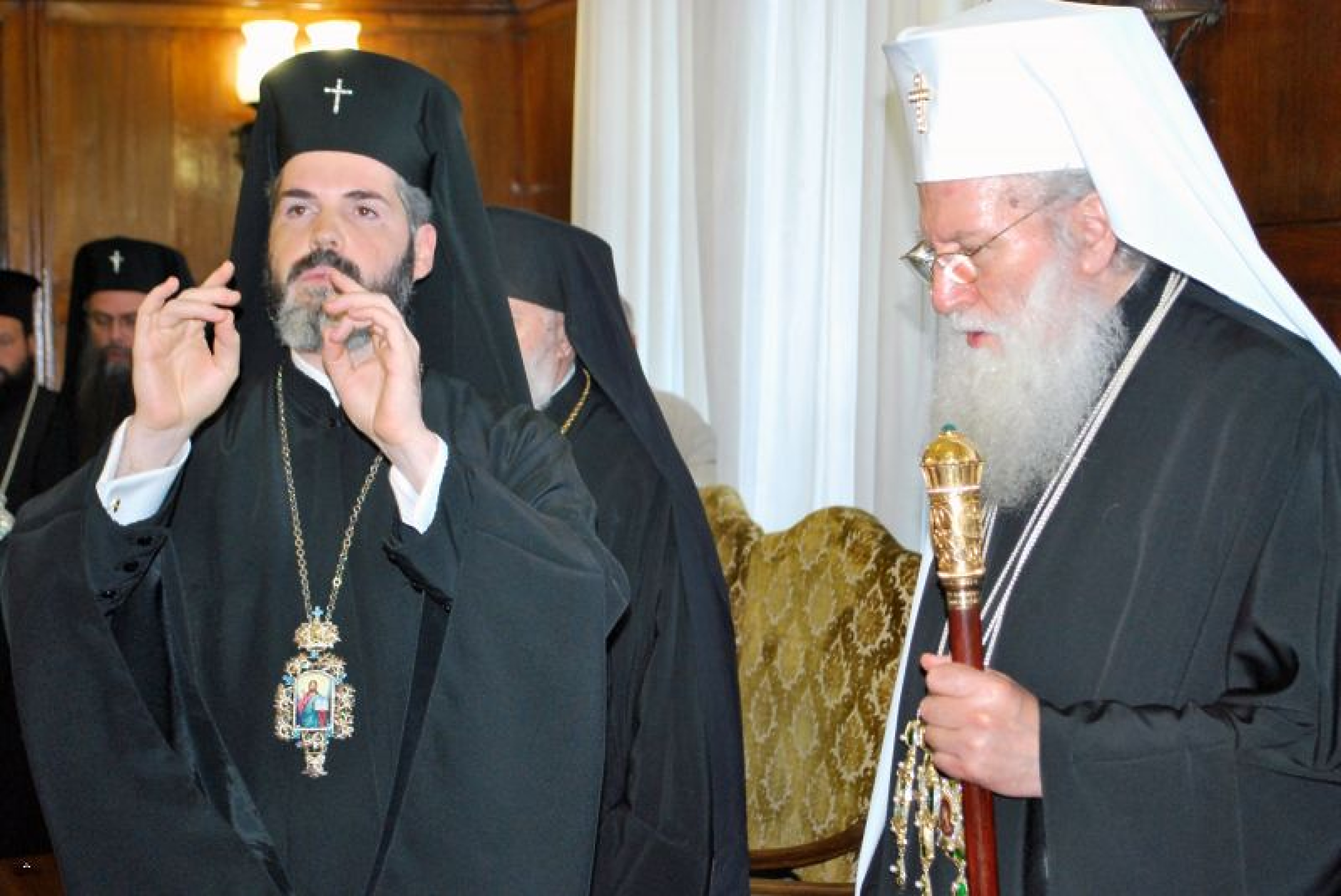 Митрополит Йоан ще организира изпращането в последния му път на патриарх Неофит