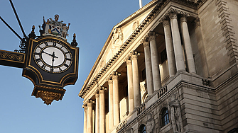 Ястребите в Английската централна банка се отказаха от повишенията на лихвите