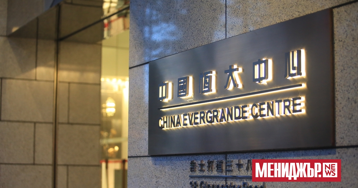 Китайските регулатори обвиниха EvergrandeGroup и неговия основател в надценяване на