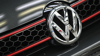 Китайският автомобилен производител JAC Motors и германската Volkswagen Group ще