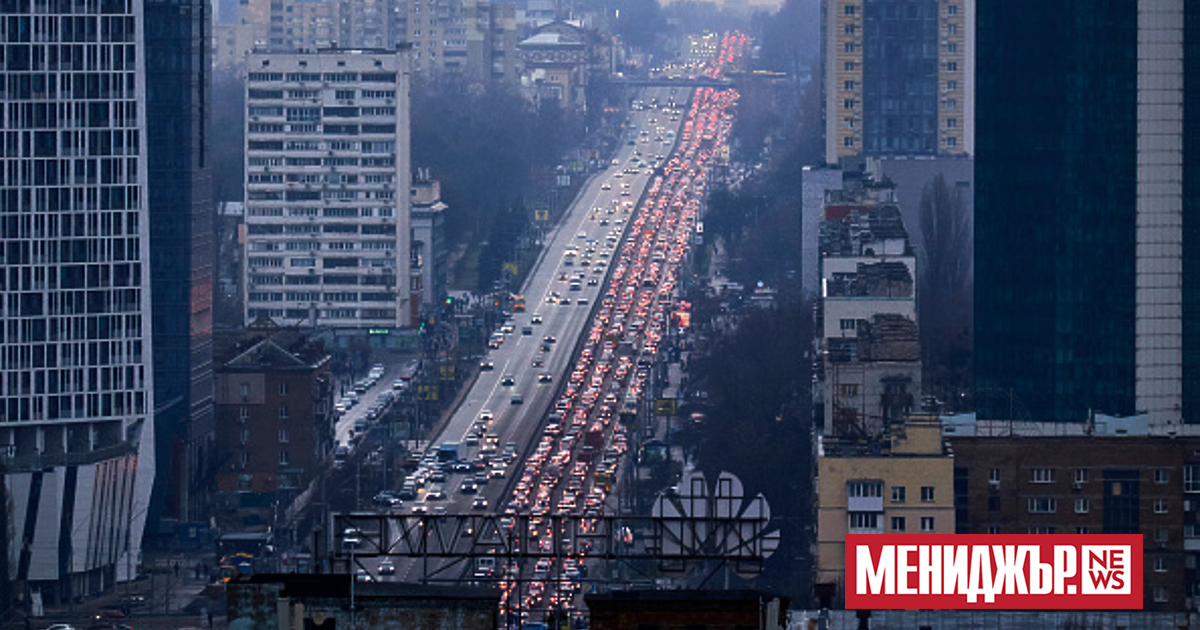 Повече от един милион потребители в Украйна са без ток