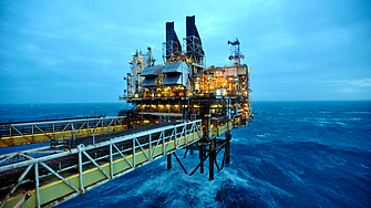 Цените на петрола се понижиха в ранната търговия в сряда