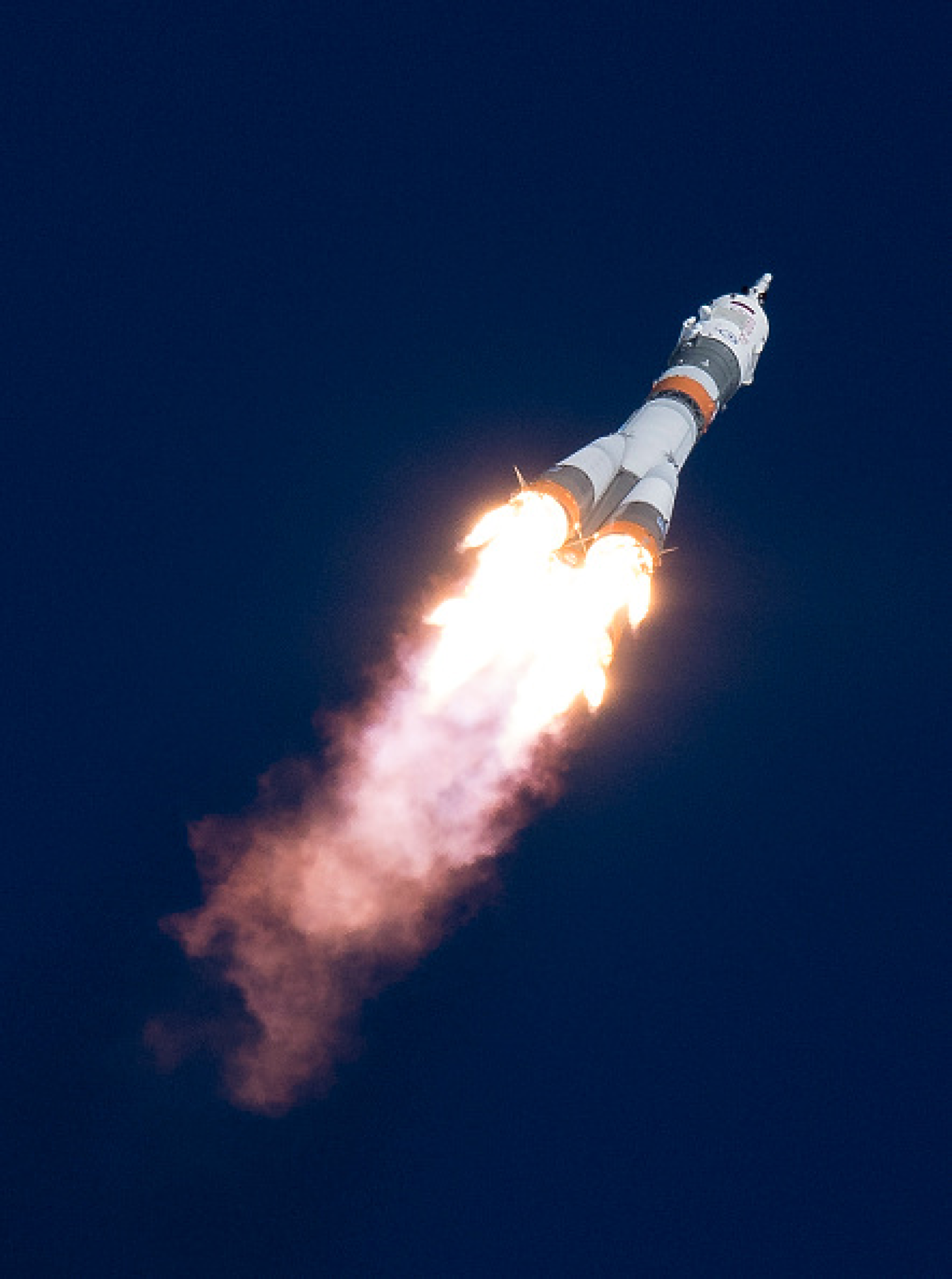 Първата ракета на Space One, с японски шпионски спътник, експлодира след старта