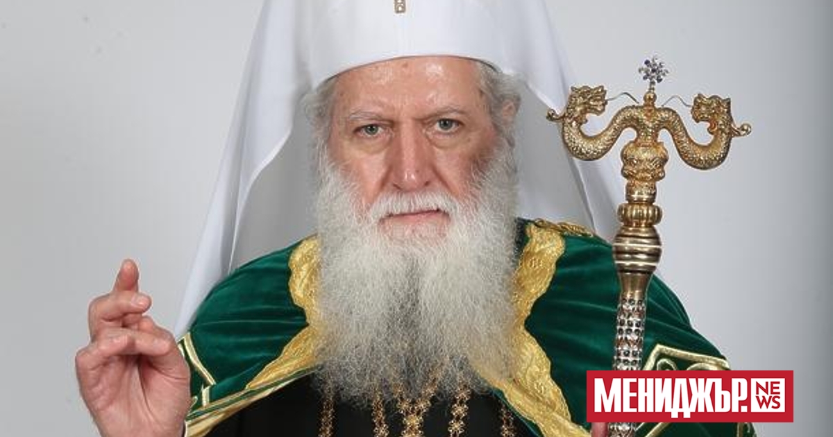 Два дни ще продължат траурните служби по повод кончината на