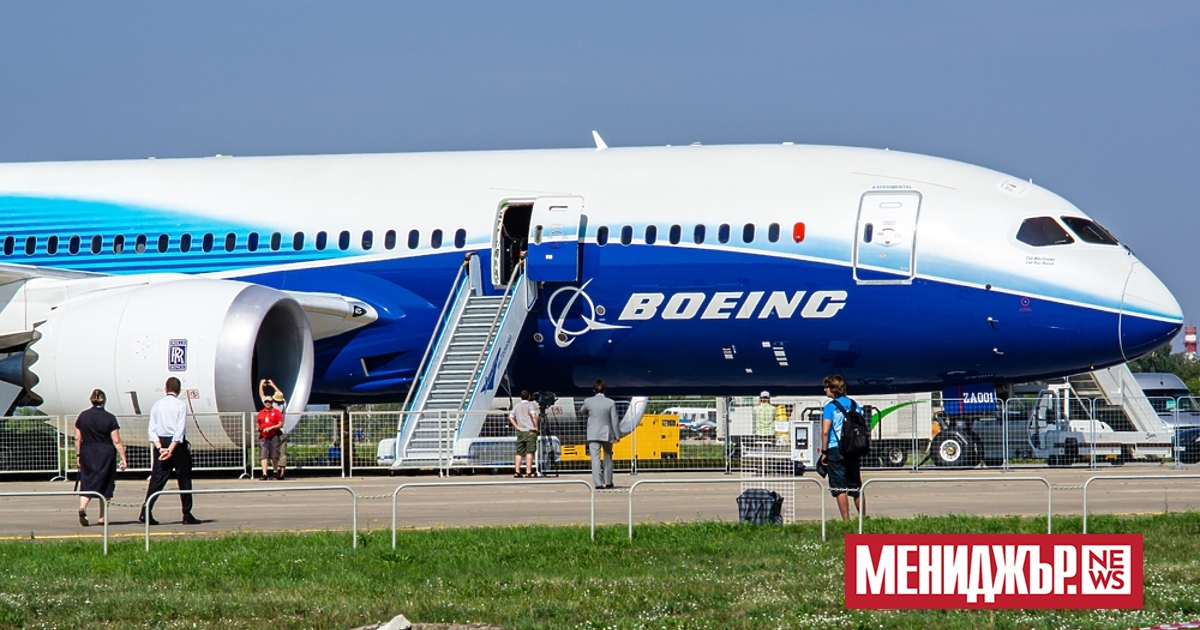 Boeing е изправен пред нов натиск, след сигнал до американските