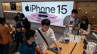 Apple загуби короната си като лидер по продажби на смартфони