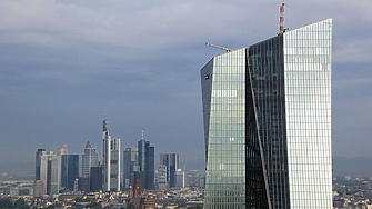 Deutsche Bank: Еврозоната е изправена пред по-дълбока рецесия заради спирането на руския газ