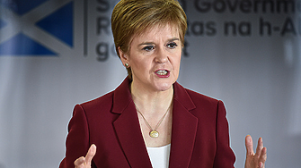 Съпругът на бившия първи министър на Шотландия е обвинен за присвояване на средства