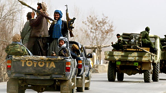 Афганистан прави спецотряд от безработни талибани за борба с „Ислямска държава“ 