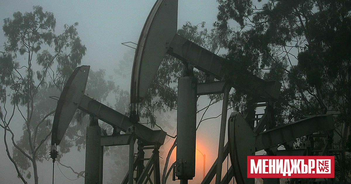 Цените на петрола се понижиха отново в ранната търговия в