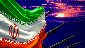 Иранското военно ръководство днес оцени като успешна снощната масирана ракетна