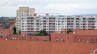 Панелните жилища построени в Германия по времето на социализма са