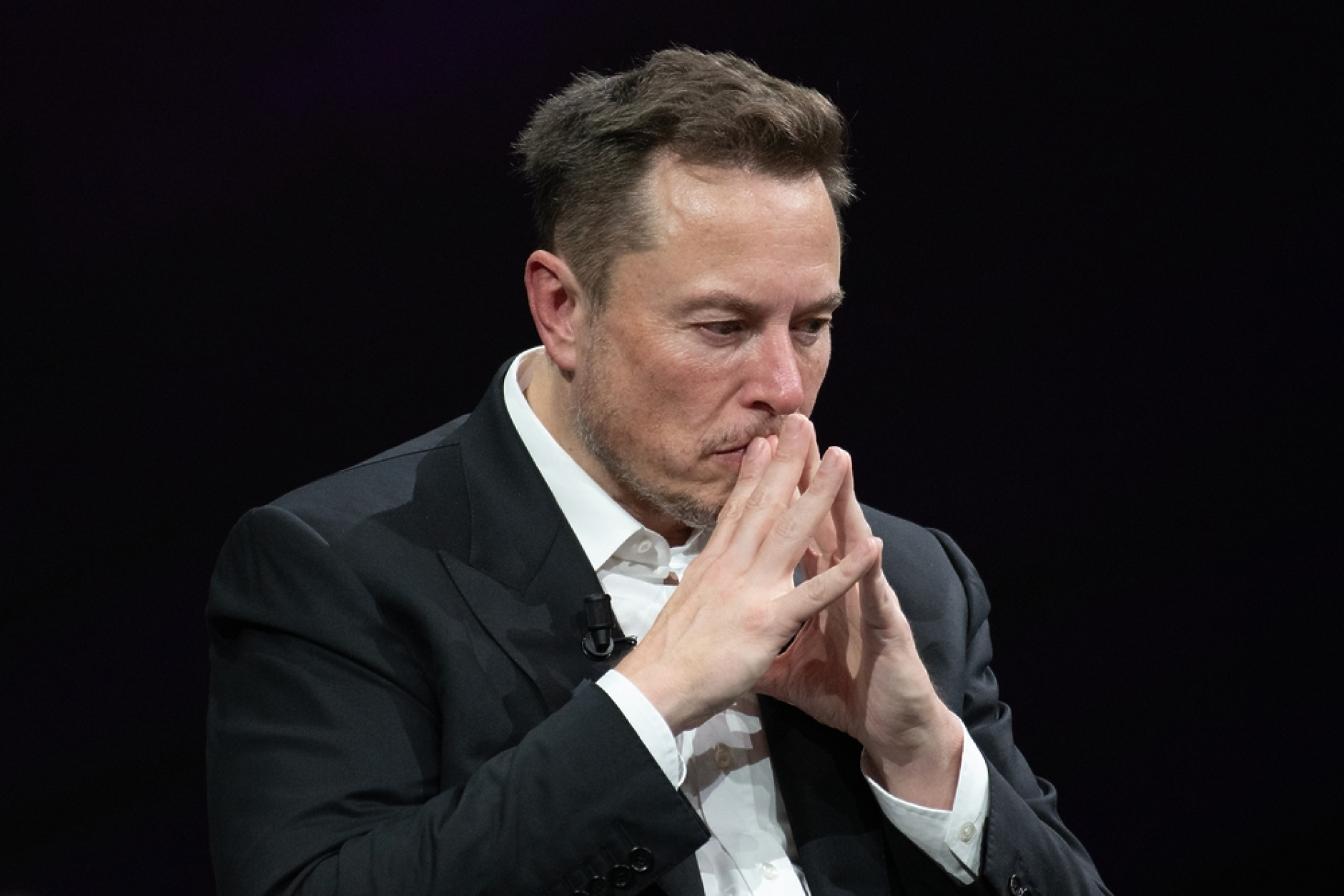 Мъск обеща  Tesla да започне производство на евтин електромобил до началото на 2025 г. 