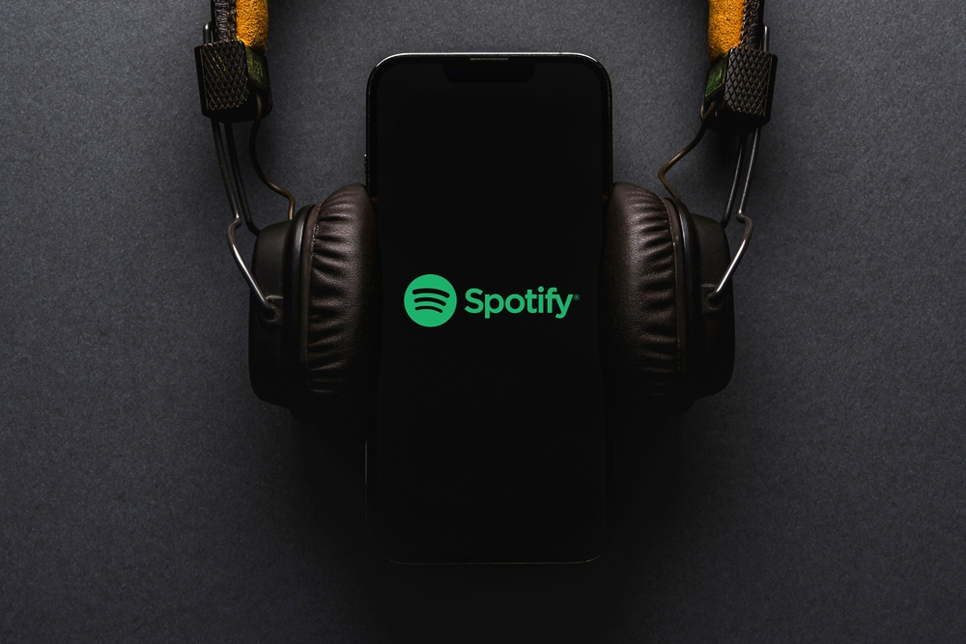 Spotify подготвя по-скъп абонамент с качествена lossless музика